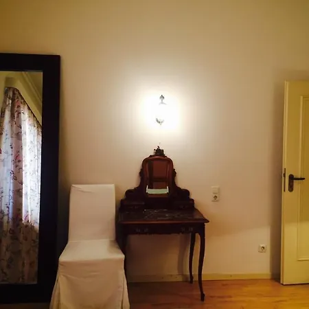 Best Centre Apartment *