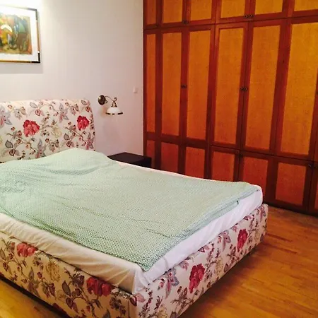 Best Centre Apartment